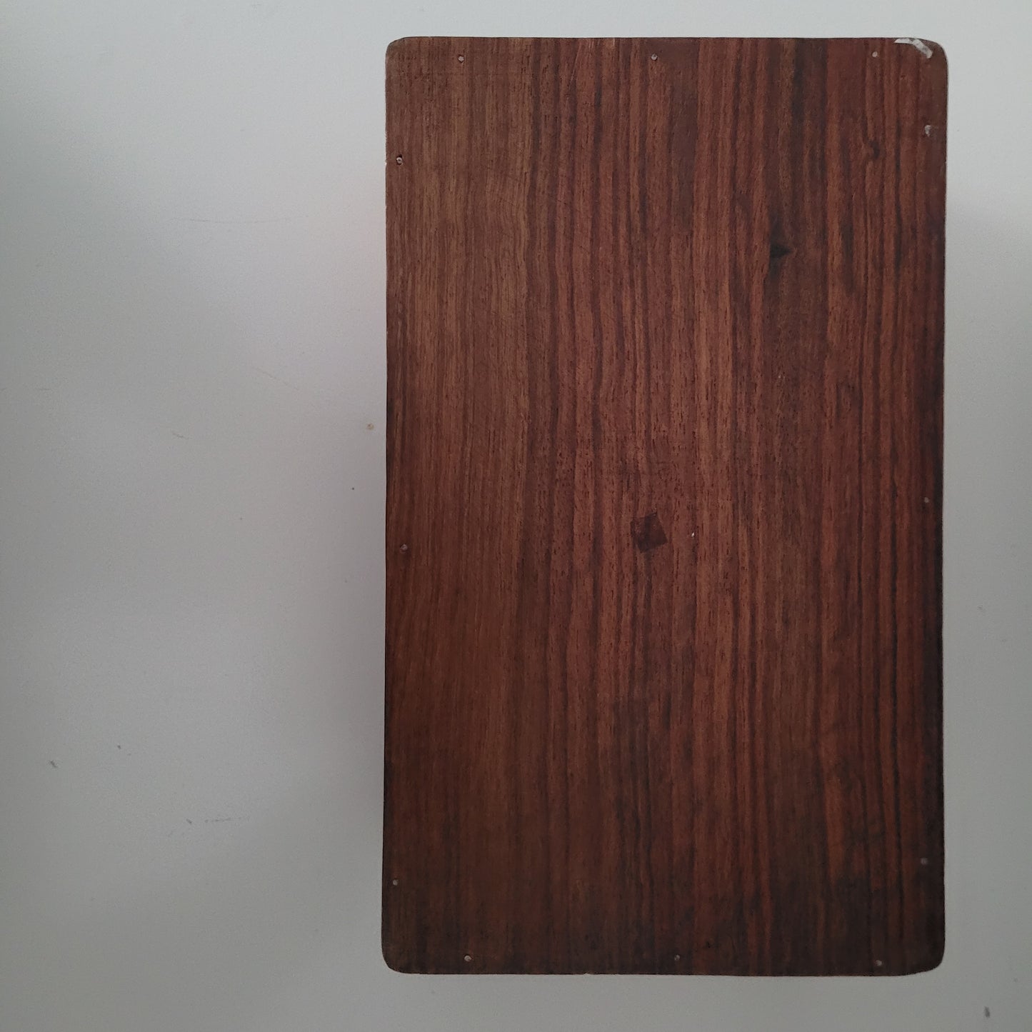 Vintage Schatulle aus Holz mit elegantem Motiv - Ravify - Dein Shop für Retro- und Vintageartikel