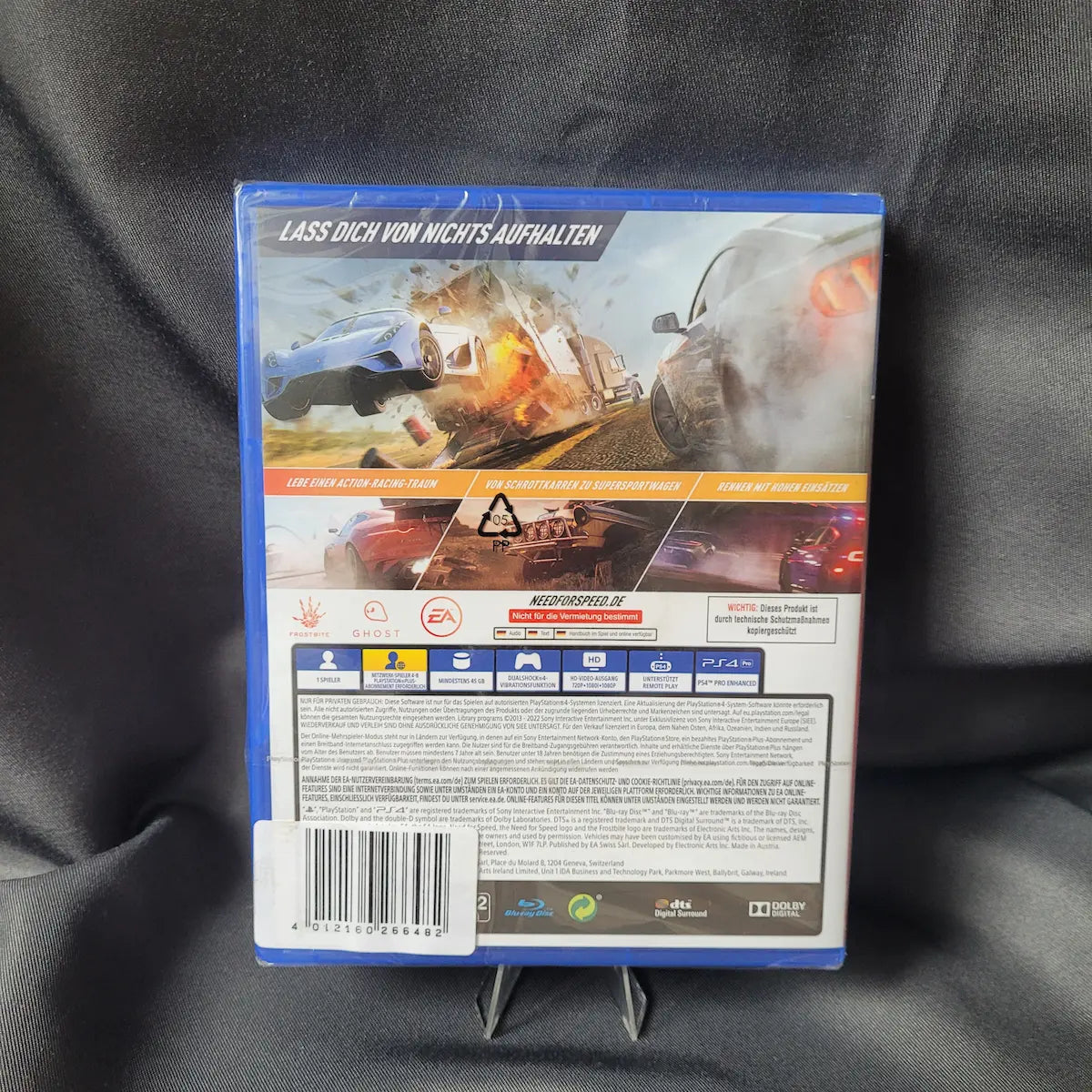 Originalverpacktes PS4-Spiel Need for Speed Payback aus der PlayStation Hits Reihe mit USK 12 Siegel. Rückseite.