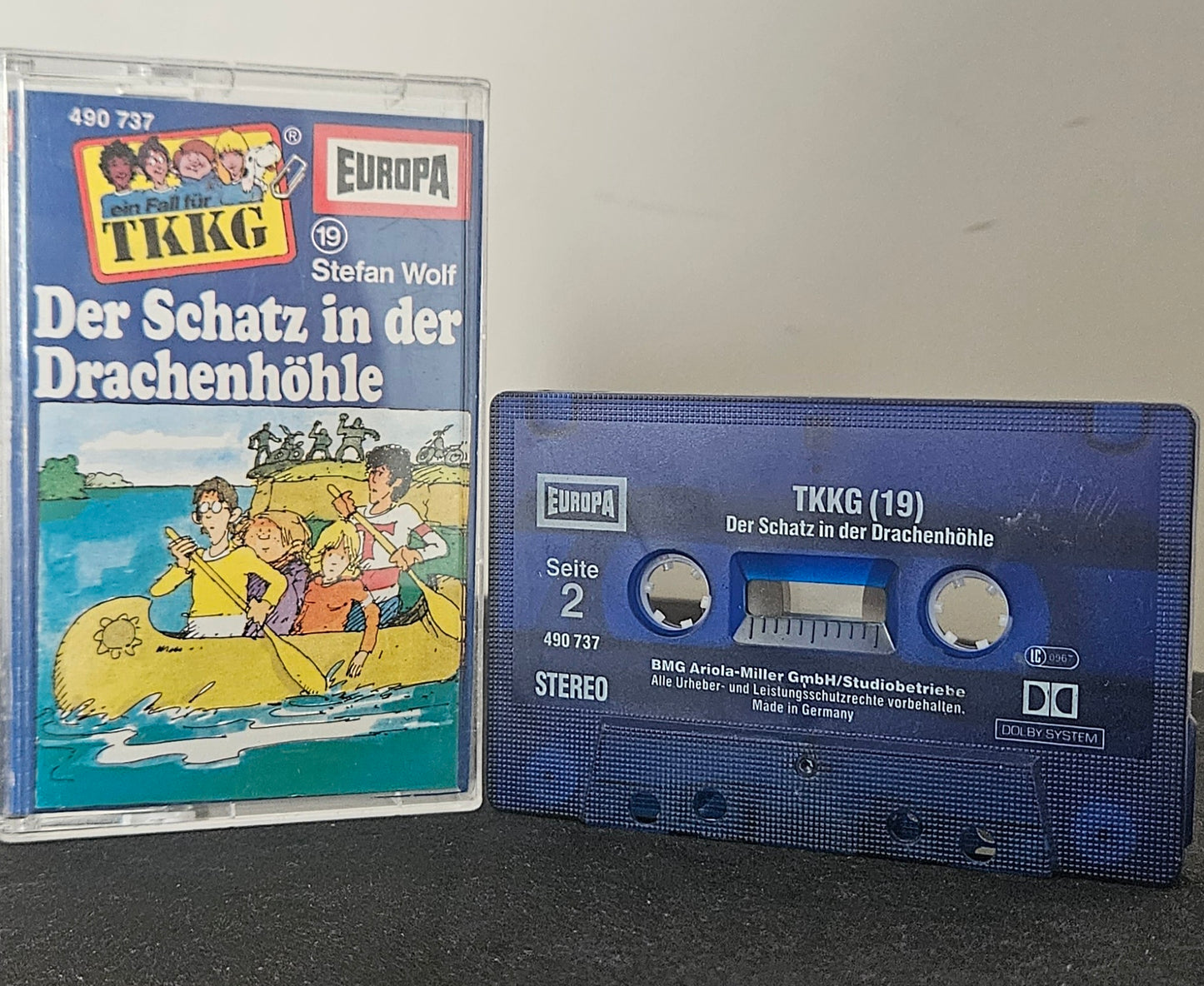 KKG Folge 19: Der Schatz in der Drachenhöhle, EUROPA Hörspielkassette, blaues Gehäuse, Vintage Sammlerstück.
