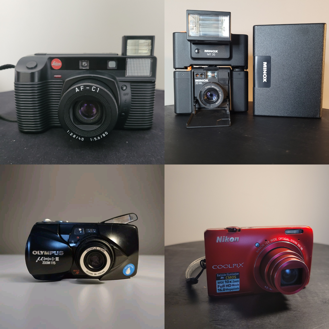 Collage aus vier Kameras: AF-C1 mit Retro-Design, Minox 35 GT mit Blitz, Olympus µ[mju:]-II Limited Kompaktkamera und rote Nikon Coolpix Digitalkamera.