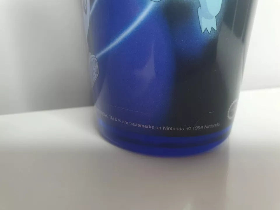 Pokémon Vintage Becher - Jahr 1999 - Pikachu oder Schiggy - Ravify - Dein Shop für Retro- und Vintageartikel