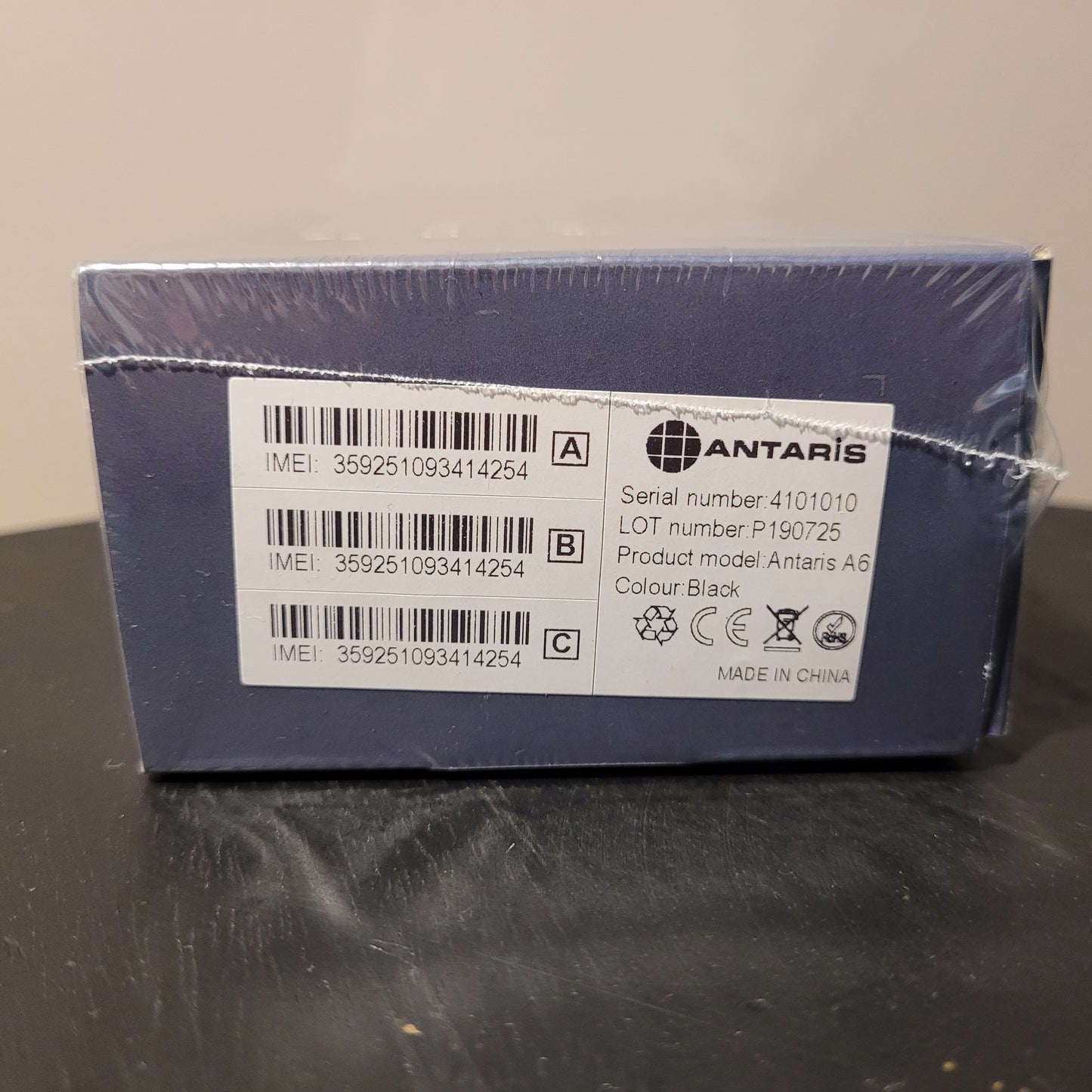 Antaris A6 Seniorenhandy  (64MB,Notruf,Taschenlampe) Serial 4101010