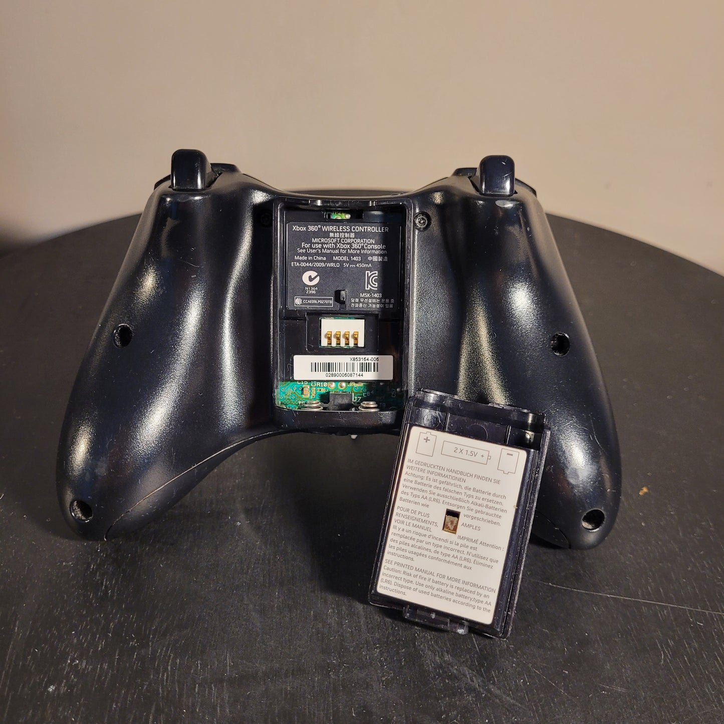 XBOX 360 E 250 GB Konsole - inkl. Controller und Netzteil