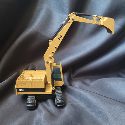 NZG Caterpillar CAT 215 Raupenbagger – Maßstab 1:50 – Modell No. 190