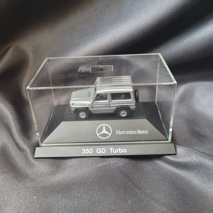 Schuco, Hongwell, Busch, Ricko, Welly, Märklin – Modellautos Maßstab 1:87, 1:72