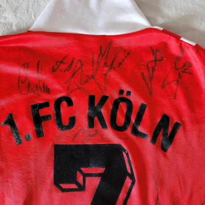 1.FC Köln Trikot Vintage 91/92 - Originalsignaturen u.a. Illgner - Ravify - Dein Shop für Retro- und Vintageartikel