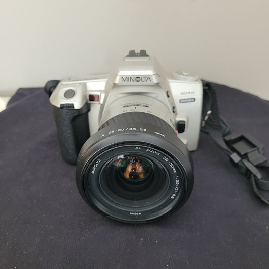 Minolta Dynax 404si Kleinbild Spiegelreflexkamera inkl. Objektiv AF Zoom und Tasche
