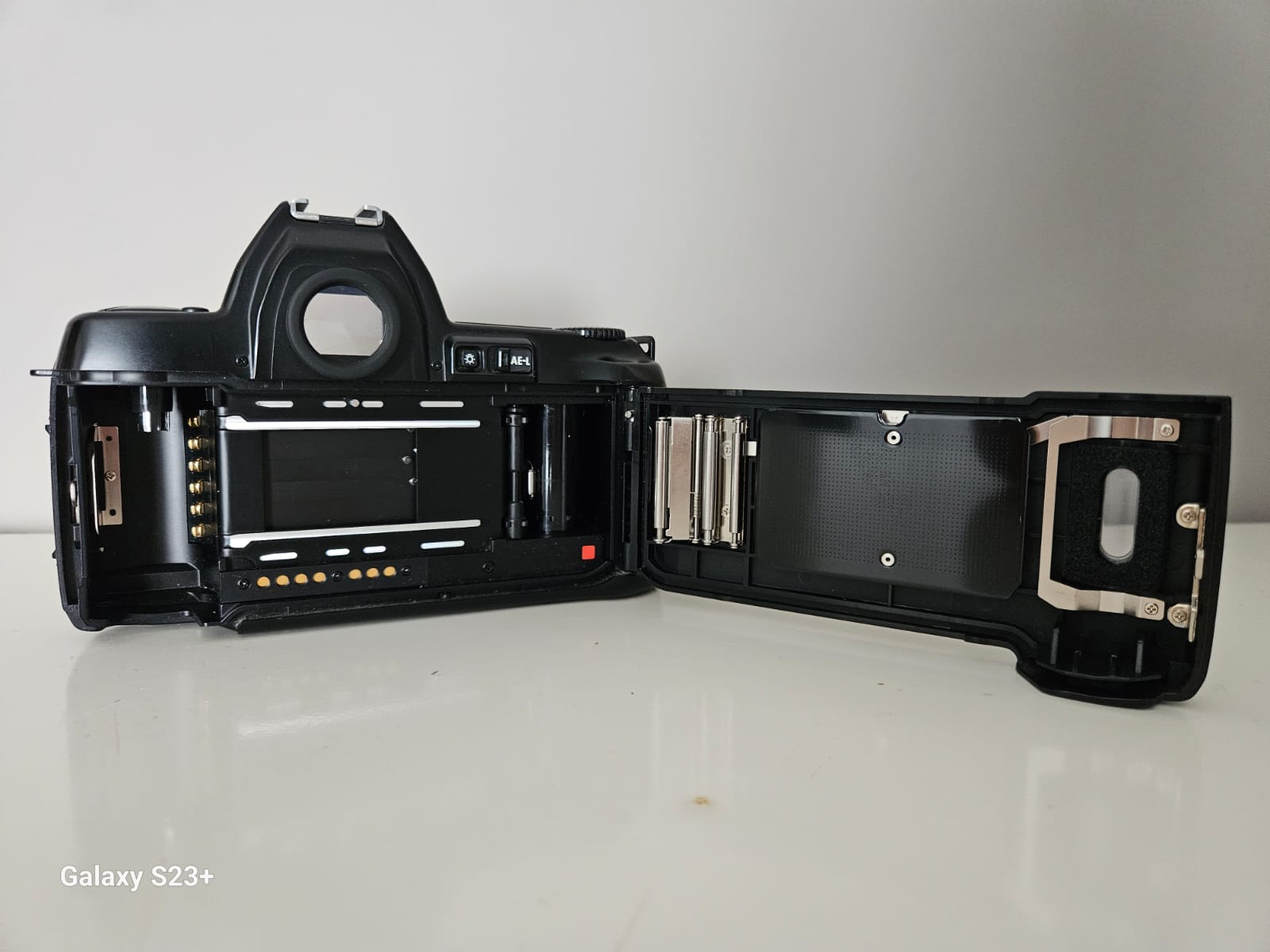 Nikon AF-801 - Spiegelreflexkamera - Ravify - Dein Shop für Retro- und Vintageartikel