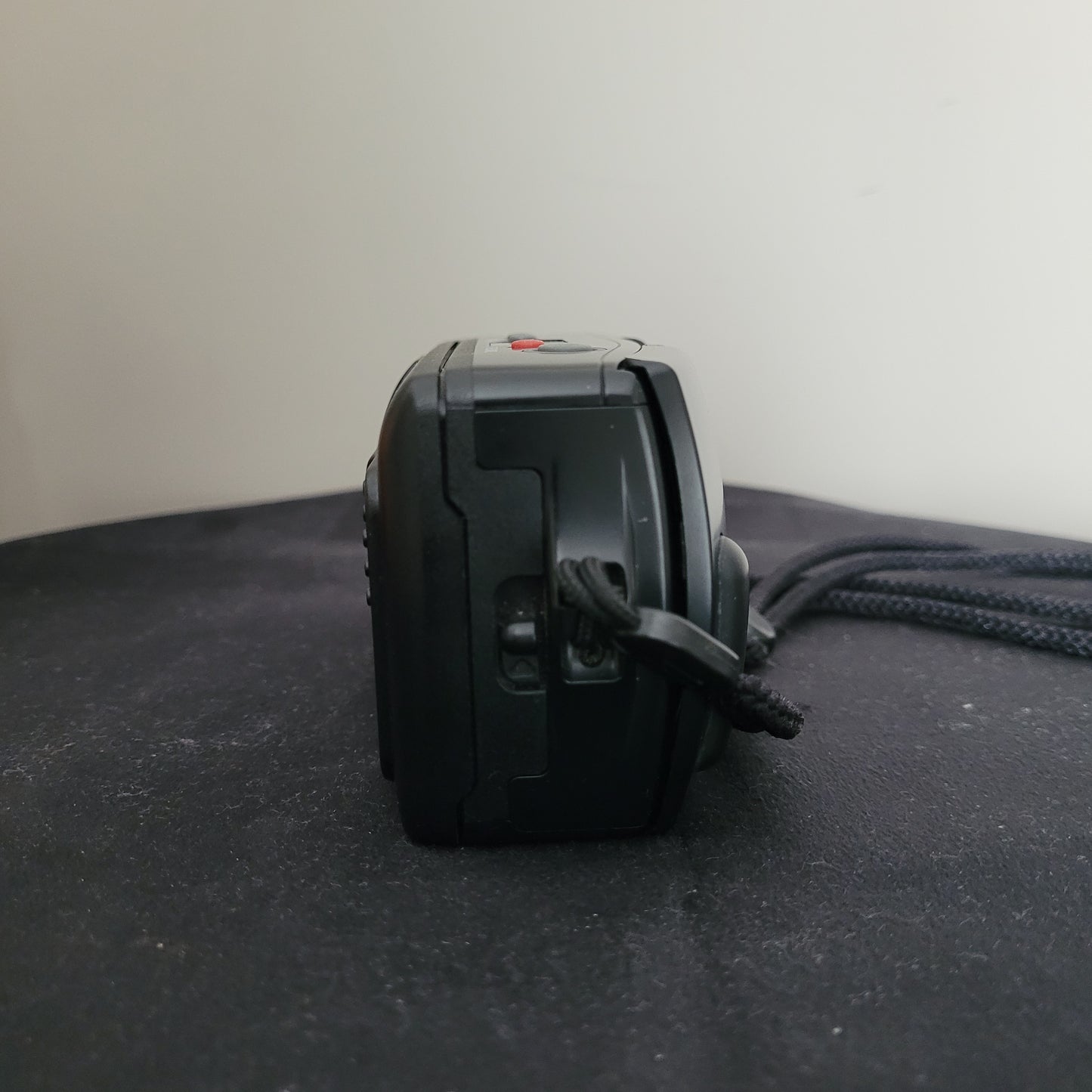 Olympus (AF-1) Infinity Twin Quartzdate -  Wetterfest - Biaxial Optical System