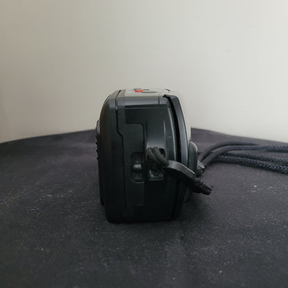 Olympus (AF-1) Infinity Twin Quartzdate -  Wetterfest - Biaxial Optical System