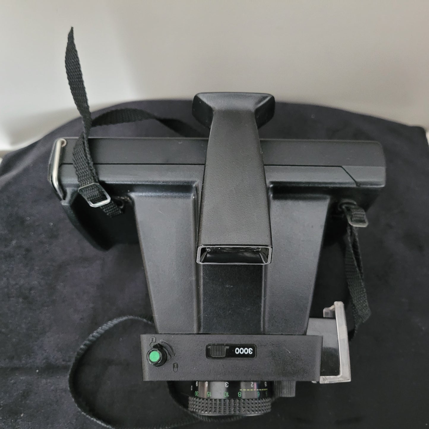 Polaroid Sofortbildkamera Instant 30: Klassische Sofortbildfotografie