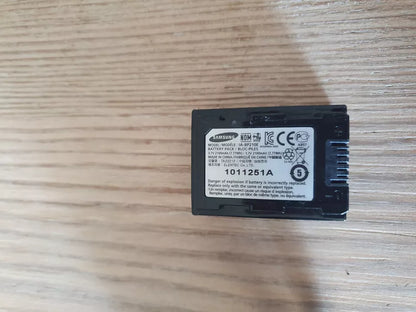 Samsung Memory Camcorder SMX-F40BP Hyper DIS inkl. Zubehörpaket - Ravify - Dein Shop für Retro- und Vintageartikel