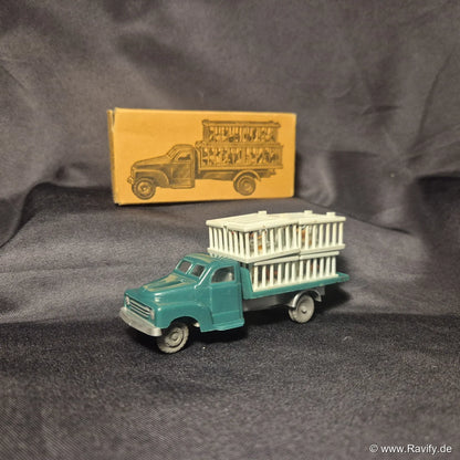 Siku V-Serie V106 Hanomag Geflügeltransporter in Grün mit gestapelten Käfigen und Originalschachteln (OVP)