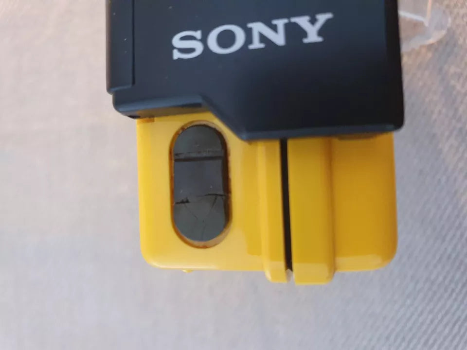 SONY Walkman WM-35 Modell MDR-W15 Inkl. Kopfhörer MDR-W15 - Ravify - Dein Shop für Retro- und Vintageartikel