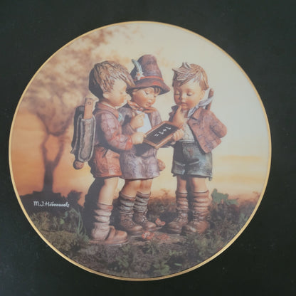 M.J. Hummel Vintage Sammelteller Porzellan 19cm Ø - Versch. Motive zur Auswahl