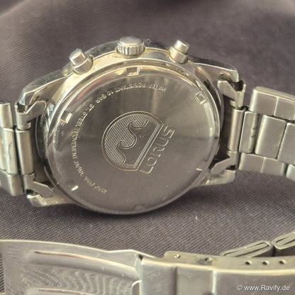 Lorus Chronograph V657-X052 Edelstahl Gehäuseboden mit Wellenlogo
