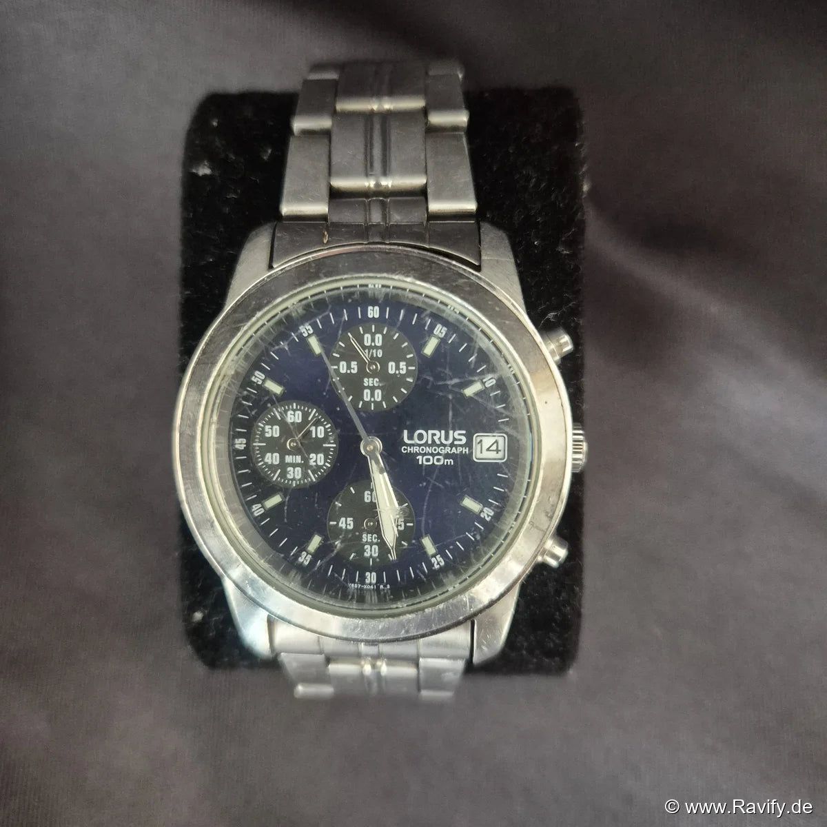 Lorus Chronograph V657-X052 Herrenuhr mit blauem Zifferblatt und Hilfszifferblättern