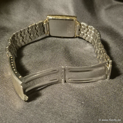 Lorus Rechteckige Damenuhr by SEIKO Edelstahl Gehäuseboden mit Modellnummer V8J8-8728