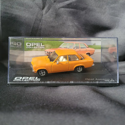 Detailliertes Modellauto des Opel Ascona A (1970-1975) im Maßstab 1:43 aus der Opel Collection.