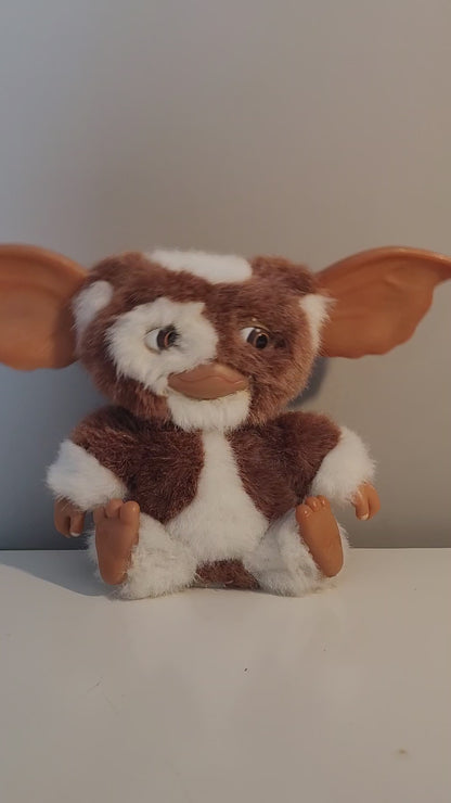 Gremlins Gizmo tanzendes Stofttier 17cm NECA