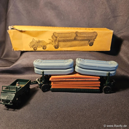 Siku V-Serie V108 Pionier-Brückenbau-Zug in Olivgrün beladen mit Brückenplatten und Schlauchbooten mit Originalschachtel (OVP)