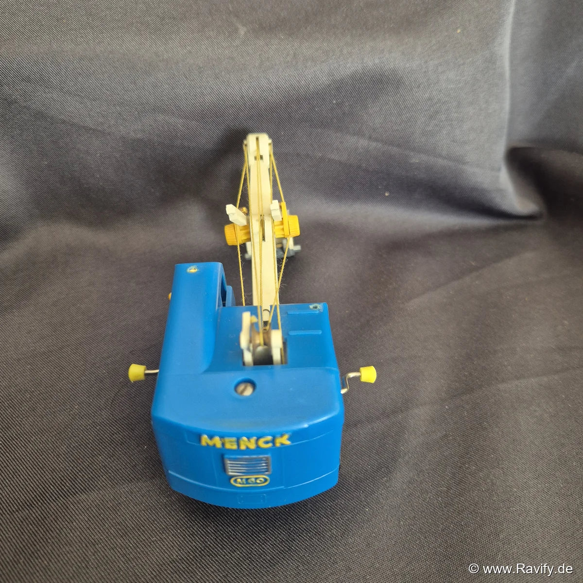 Siku V-Serie V130 Löffelhochbagger Menck M 60 Blau Heckansicht mit geprägtem Menck M60 Schriftzug