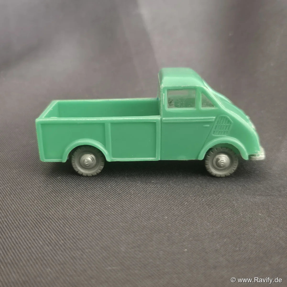 Siku V-Serie V25 DKW Metzgerwagen Seitenansicht rechts der Pritsche
