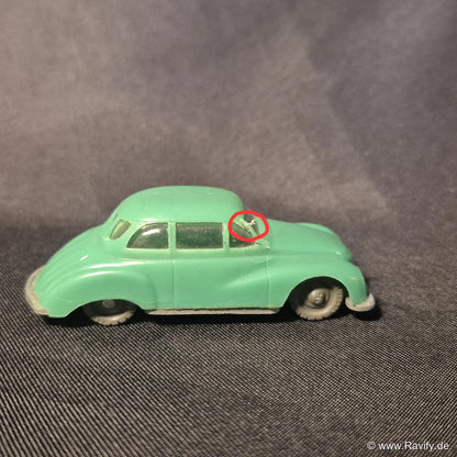 Siku V-Serie V26 DKW Sonderklasse Seitenansicht rechts mit Detailmarkierung am Scheibenrahmen