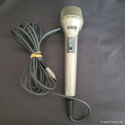 Sony F-V3T dynamisches Mono Mikrofon im Vintage Goldton mit fest integriertem Kabel.