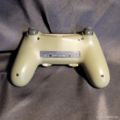 Originaler Sony DualShock 4 Wireless Controller für die PlayStation 4 im markanten grünen Camouflage-Militär-Design.