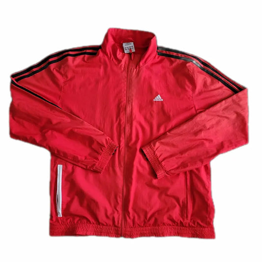 Rote Vintage Adidas Trainingsjacke mit schwarzen Streifen und großem Rückenprint in Größe L.